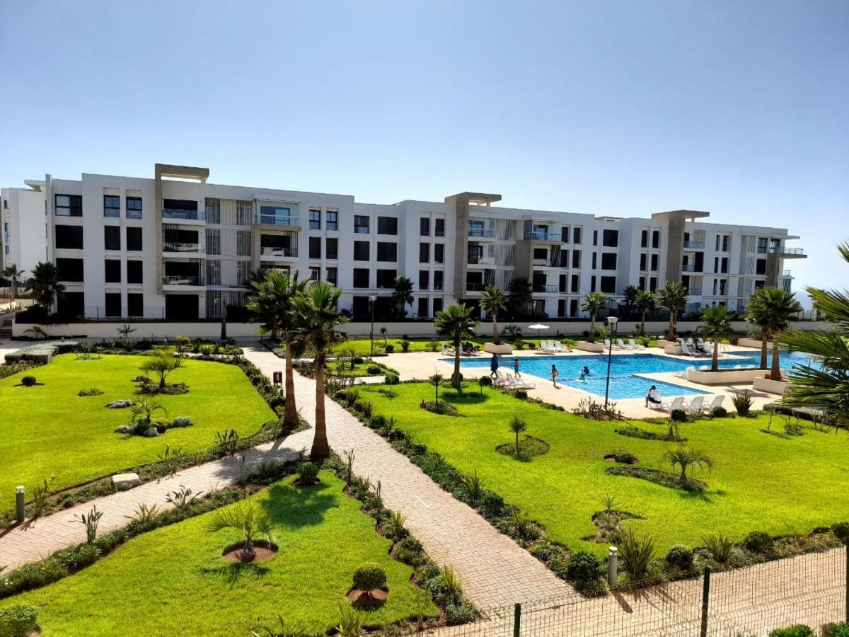 Vus Sur Mer Et Piscine Salé Exterior photo